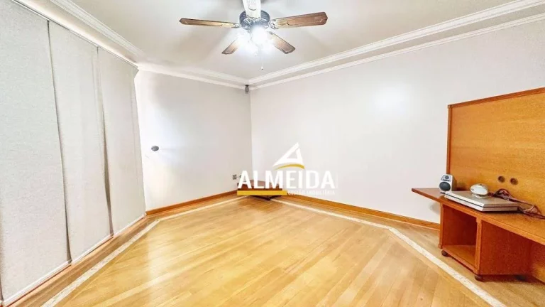 Imagem Cobertura com 4 dormitórios à venda, 231 m² por R$ 1.280.000,00 - Jardim Claret - Rio Claro/SP