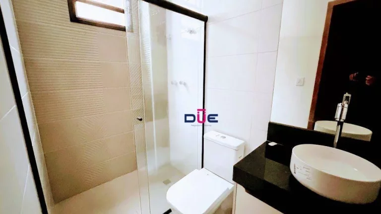 Imagem Casa com 3 dormitórios à venda, 156 m² por R$ 1.300.000 - Embaré - Santos/SP