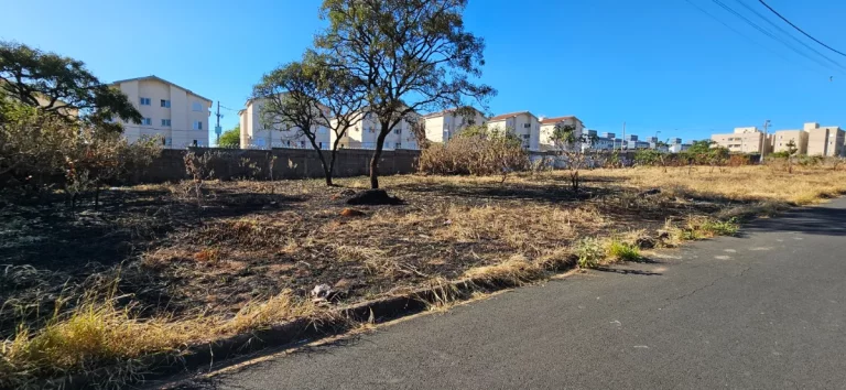 Imagem Terreno residencial para venda em Chácaras São Paulo, 195m2