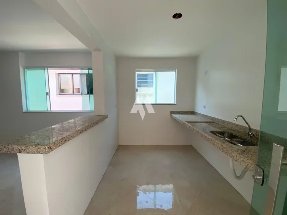 Imagem Casa Alta 2 dormitórios com 2 suítes e garagem - em Campo Grande, Santos/SP