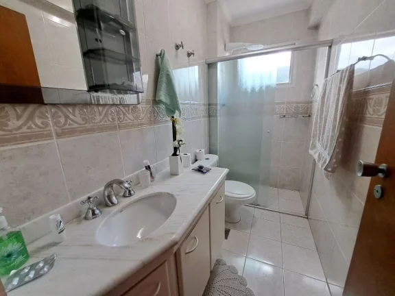 Imagem APARTAMENTO REFORMADO COM LINDA VISTA PARA O MAR, 1 QUADRA DA PRAIA