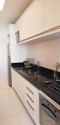 Imagem Apartamento 3 quartos com suíte. 82,76 m². 1 vaga. Sacada com churrasqueira.