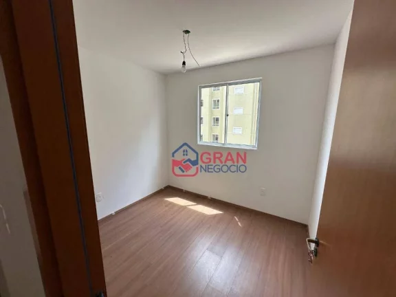 Imagem Apartamento com 2 quartos à venda - Cidade Industrial