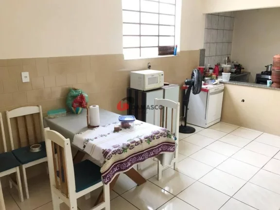 Imagem Casa à venda 2 Quartos, 1 Suite, 5 Vagas, 290M², Santa Maria, São Caetano do Sul - SP