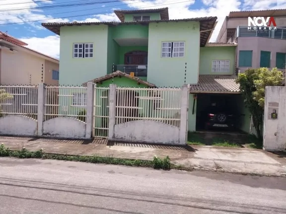 Imagem Oportunidade imperdível! Esta linda casa localizada no bairro Interlagos, em Vila Velha, oferece 3 ...