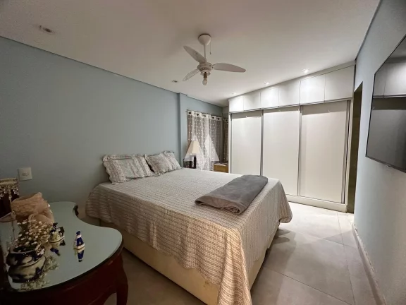 Imagem Casa com piscina á venda Guarujá/Sp