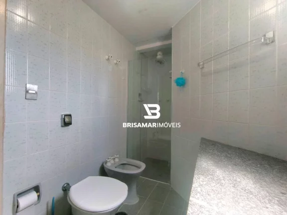 Imagem PITANGUEIRAS- LOCALIZAÇÃO ESPETACULAR , NA SEGUNDA QUADRA DA PRAIA , 02 VAGAS DE GARAGEM NO PRÉDIO.