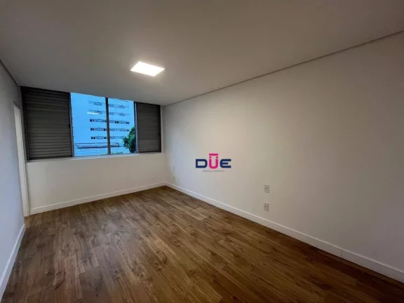 Imagem Apartamento com 4 dormitórios à venda, 223 m² por R$ 2.590.000 - Boqueirão - Santos/SP