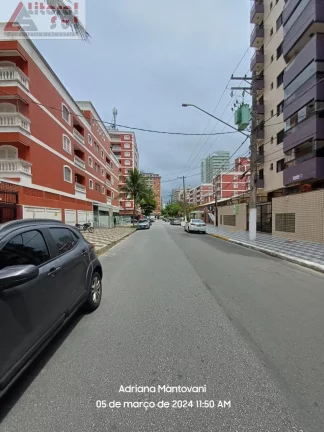 Imagem Imperdível cobertura de 2 quartos com suite e 2 vagas de garagem em Praia Grande-SP!