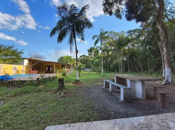 Imagem chacara com 3 dormitórios, piscina em Itanhaém