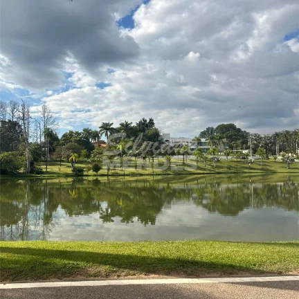 Imagem Casa no condomínio Chácara Santa Maria de frente para bosque