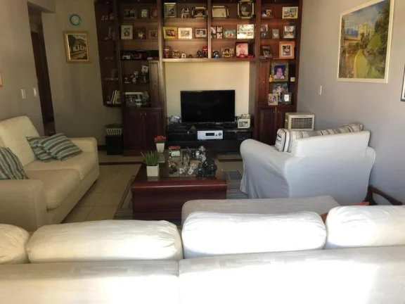 Imagem Casa em Alphaville - 257m²