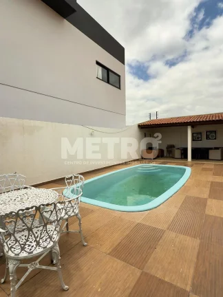 Imagem Casa à venda no Condomínio Água Viva, com 4 quartos, PETROLINA - PE
