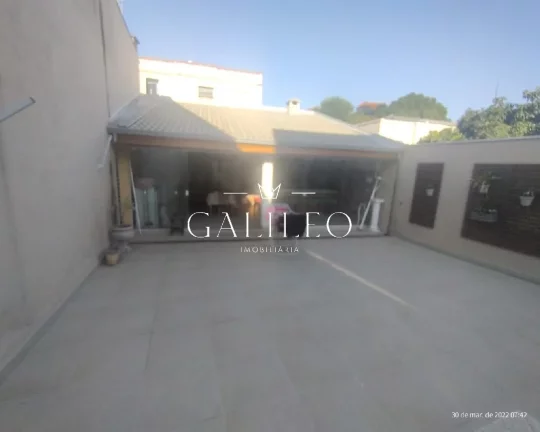Imagem VENDE-SE Casa com 3 Dormitórios sendo 1 suite com Closet, Cozinha Ampla, Sala 2 Ambientes, Área Gourmet, Ofurô -Jardim Pacaembu - Jundiaí SP
