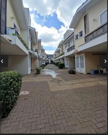 Imagem SOBRADO Caxingui , 3 DORM , 2 VAGA , 1 SUITE .
