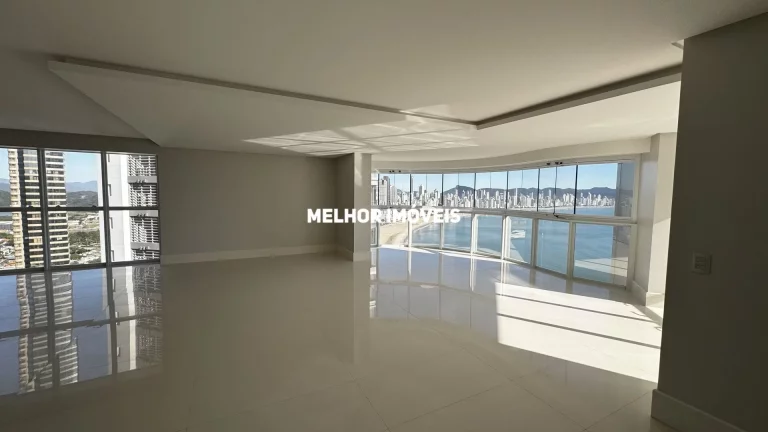 Imagem Apartamento Frente Mar com 04 Suítes sendo 01 Máster em Balneário Camboriú