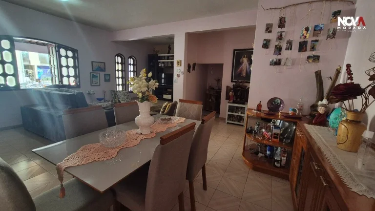 Imagem Se você busca espaço, localização e versatilidade, esta é uma oportunidade rara. Localizada na ...
