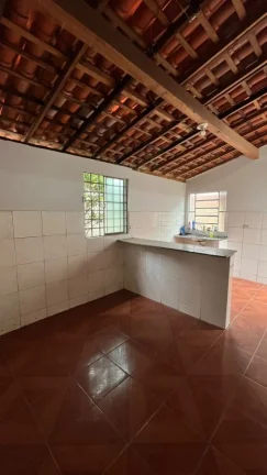 Imagem Casa Comercial para Venda em Teresina, Mocambinho, 3 dormitórios, 1 suíte, 2 banheiros, 2 vagas