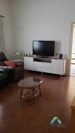 Imagem Linda casa com 260 metros, a poucos minutos da estação do metro São Joaquim com excelente CUSTO X BENEFICIO !!!