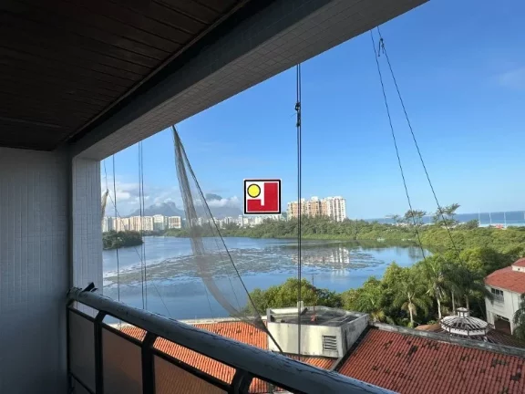 Imagem Vendo 1Q Praia da Barra, 2 vagas, frente mar e lagoa, sol nasc, depd, cozinha grande, ÔNIBUS, clube, tênis, squash, futebol, piscina, churrasqueira,