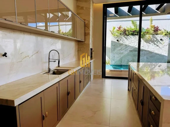Imagem CA1821- Casa 3 quartos no Condomínio Portal do Sol Garden Golf, em terreno com 567m² com 290m² de...