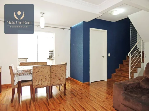 Imagem Sobrado com 3 quartos (1 suíte) à venda por R$ 530.000 - Bairro Alto - Curitiba/PR