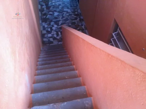 Imagem Casa-Alvenaria-para-Venda-em-Jardim-Maria-Helena-Barueri-SP