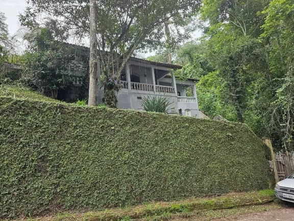 Casa para Venda em Arujá, Granjas Urupes, 5 dormitórios, 2 suítes, 6 banheiros, 4 vagas