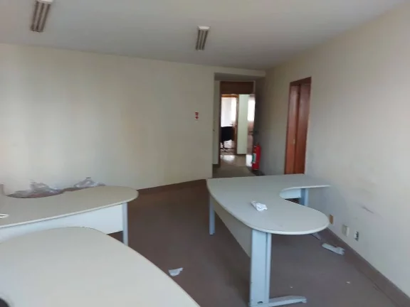 Imagem CONJUNTO DE SALA CONJUGADA À VENDA AVENIDA CHURCHILL.