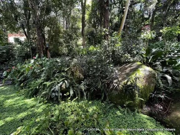 Imagem Taboleiro Verde - Chácara 5 mil m² - Arquitetura com forte pegada ecológica