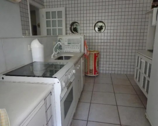 Imagem Apartamento à venda no Guarujá na Praia das Pitangueiras