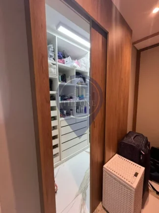 Imagem Imperdível cobertura no Cambuci, São Paulo-SP: 2 quartos, 1 suíte, 2 salas, 3 banheiros, 3 vagas e 143m² de área!