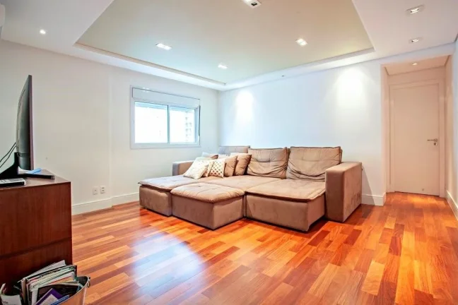 Imagem Apartamento 258M², 3Q, 3 Suítes, 2 Salas, 5 Banheiros, 4 Vagas, Varanda Gourmet, Academia, Piscinas, Churrasqueira, Salão de Festas e Jogos, Depósito.