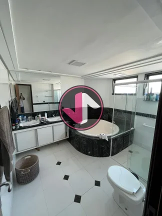Imagem Este incrível apartamento de 3 dormitórios e 3 suítes está localizado no bairro Santa Rosa, em C...