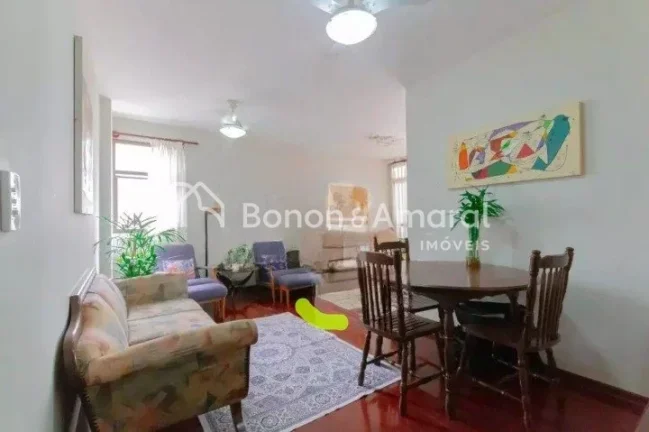 Imagem Lindo apartamento, amplo, silencioso e bem iluminado, com área de 88 m². O imóvel possui sala par...