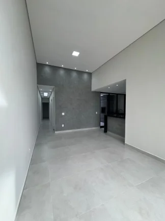 Imagem Casa em Condomínio à Venda em Sorocaba-SP, Jardim Novo Horizonte: 3 Quartos, 1 Suíte, 2 Salas, 3 Banheiros, 2 Vagas, 100m²!