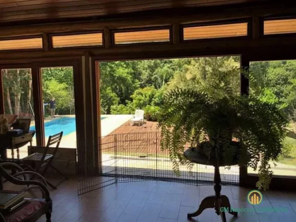 Imagem Cond. Renoir II e III - TÉRREA! 4 suítes, piscina, vista p/ verde!