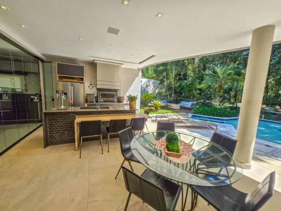 Imagem Imperdível casa à venda na Riviera de São Lourenço Módulo 12: 7 quartos, 7 suítes, 3 salas, 4 vagas, 642m² de área!