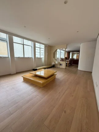 Imagem Apartamento Higienópolis - 160M², 3 Dorms, 1 Suíte, 2 Vagas, Armários.