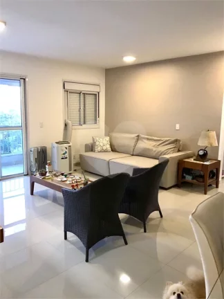 Imagem Apartamento à venda com 2 quartos, sendo 1 suíte, no condomínio Jardins do Joquei, São Paulo - SP