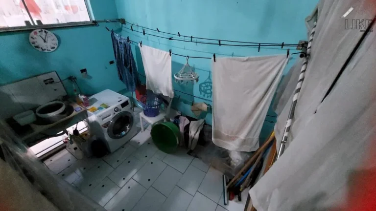 Imagem [Casa com Ponto Comercial - Venda][Jd Portugal]