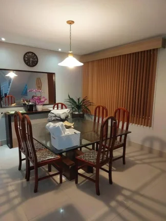Imagem Casa para Venda em Itanhaém, Centro, 5 dormitórios, 5 suítes, 1 banheiro, 8 vagas
