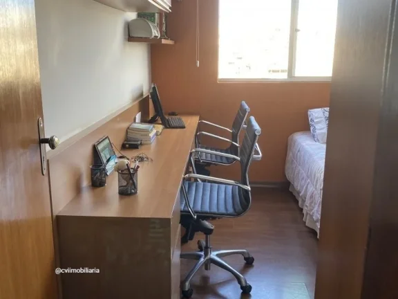 Imagem Apartamento com 03 quartos, sendo 01 com suíte, sala para dois ambientes com varanda integrada, coz...