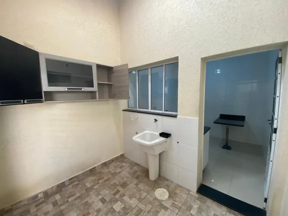 Imagem Imperdível! Casa à venda em Sorocaba-SP, Jardim Novo Horizonte: 2 quartos, 2 salas, 2 banheiros, garagem e 140m².