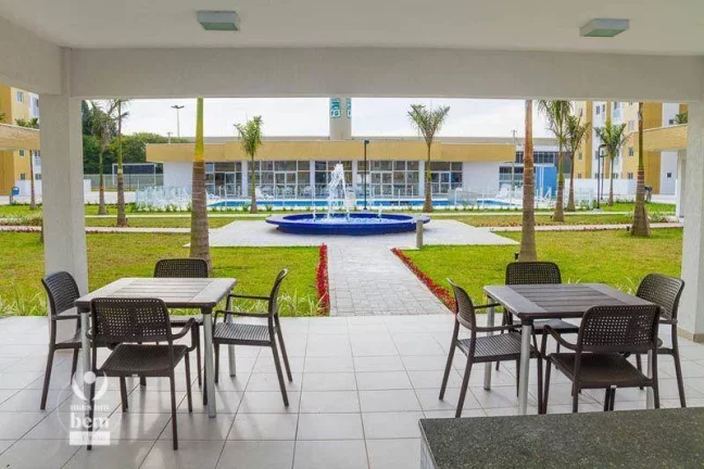 Imagem Apartamento com 3 quartos (1 suíte) porcelanato instalado, vaga de garagem à venda por R$ 535.000 - Portão - Curitiba/PR