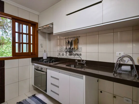 Imagem Casa à venda Campos do Jordão condomínio fechado estilo alpino 4 dormitório