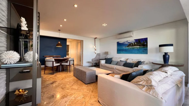 Imagem Apartamento com 3 dormitórios à venda, 170 m por R$ 5.850.000,00 - Riviera