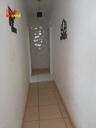 Imagem Casa no Parque Residencial Lagoinha, Ribeirão Preto-SP: 3 quartos, 2 suítes, 2 salas, 4 banheiros, 4 vagas, 160m². Quer Imóvel Negócios Imobiliários.