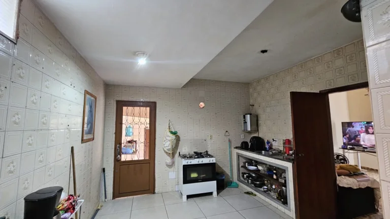 Imagem Casa para Venda em Rio de Janeiro, Senador Vasconcelos, 2 dormitórios, 2 banheiros, 2 vagas