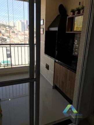 Imagem Lindo Apartamento todo reformado ótima localização a 5 minutos da estação do metro Santos Imigrantes.